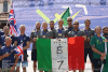 La squadra italiana di deltaplano campione del mondo 2023